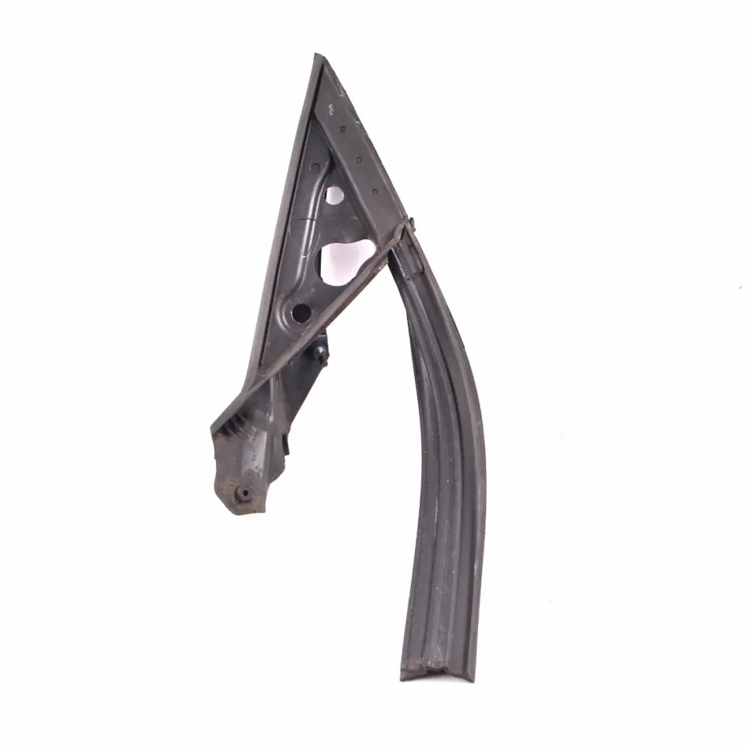 Coupé Guarnizione Triangolo Specchio Anteriore Sinistro per BMW F36 Gran con numero di parte 7310193 BMW F36 Gran Coupé Guarnizione Triangolo Specchio Anteriore Sinistro - SKU 7310193 - Numero di parte 7310193