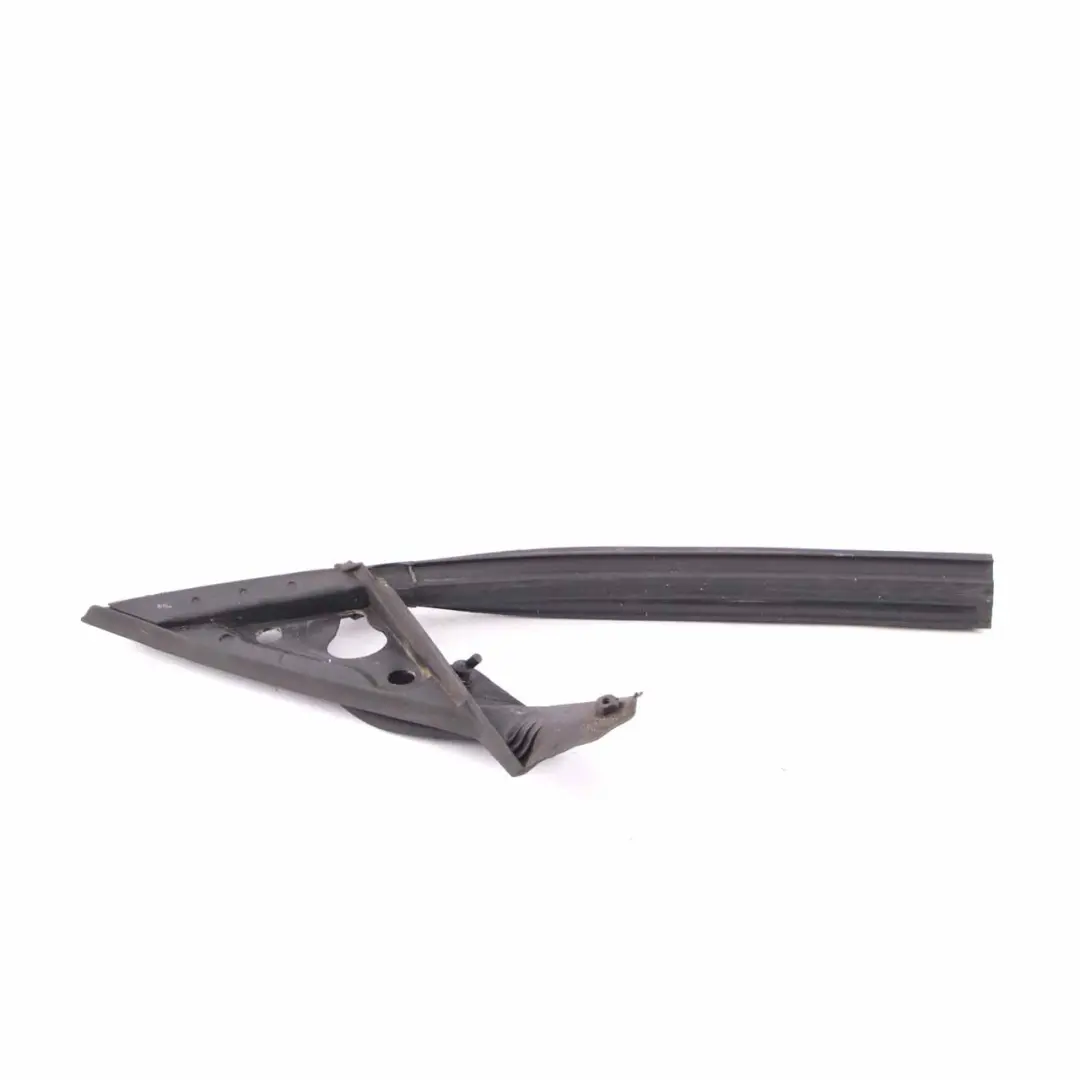 Coupé Dichtung Spiegeldreieck vorne links für BMW F36 Gran mit Teilenummer 7310193 BMW F36 Gran Coupé Dichtung Spiegeldreieck vorne links - SKU 7310193 - Teilenummer 7310193