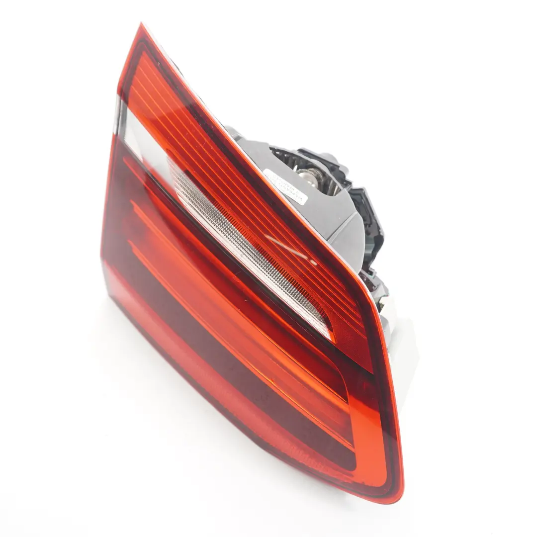 BMW F45 Luz Trasera Izquierda Luz Tapa Maletero Portón Trasero - SKU 7311041 - Número de pieza 7311041