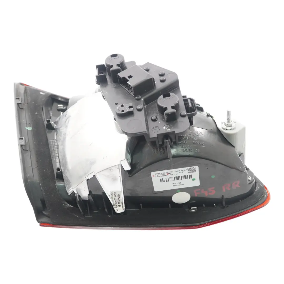 Fanale Posteriore Destro Luce Coperchio Baule Portellone per BMW F45 con numero di parte 7311042 BMW F45 Fanale Posteriore Destro Luce Coperchio Baule Portellone - SKU 7311042 - Numero di parte 7311042
