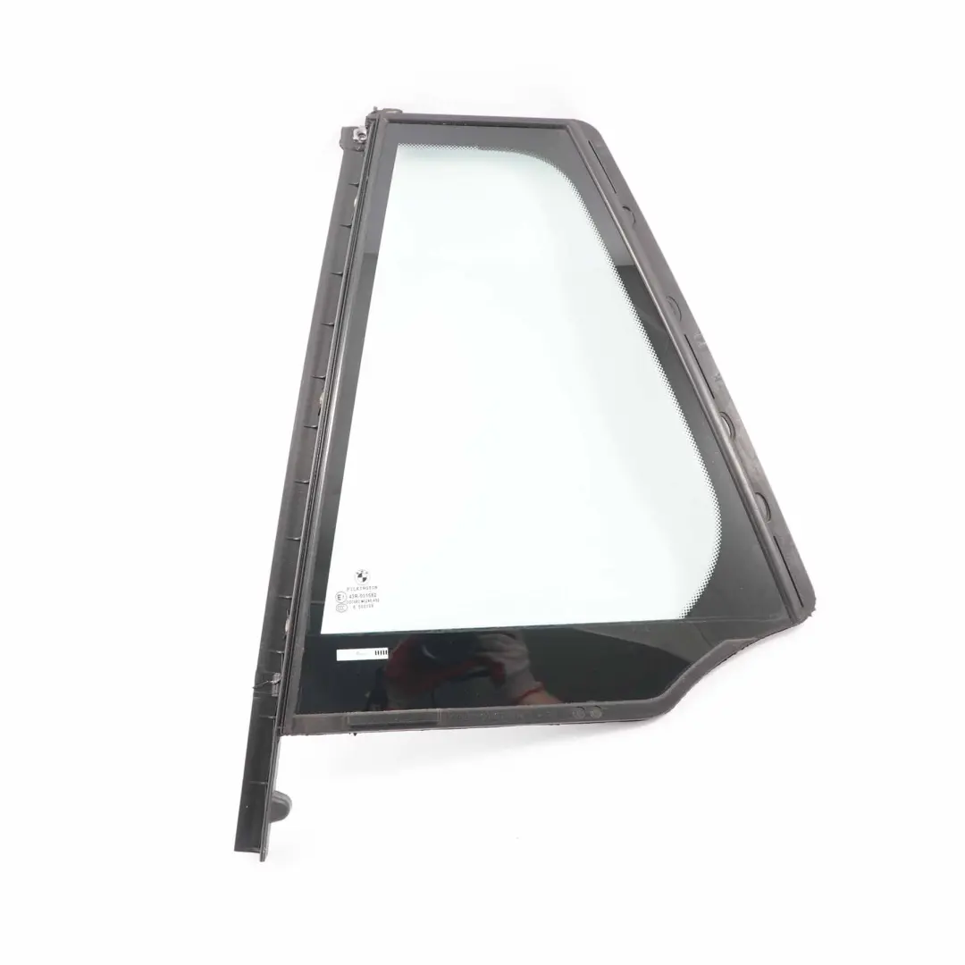 Ventana Lateral Trasera Izquierda Junta Vidrio AS2 para BMW F11 Touring con número de pieza 7311249 BMW F11 Touring Ventana Lateral Trasera Izquierda Junta Vidrio AS2 - SKU 7311249 - Número de pieza 7311249