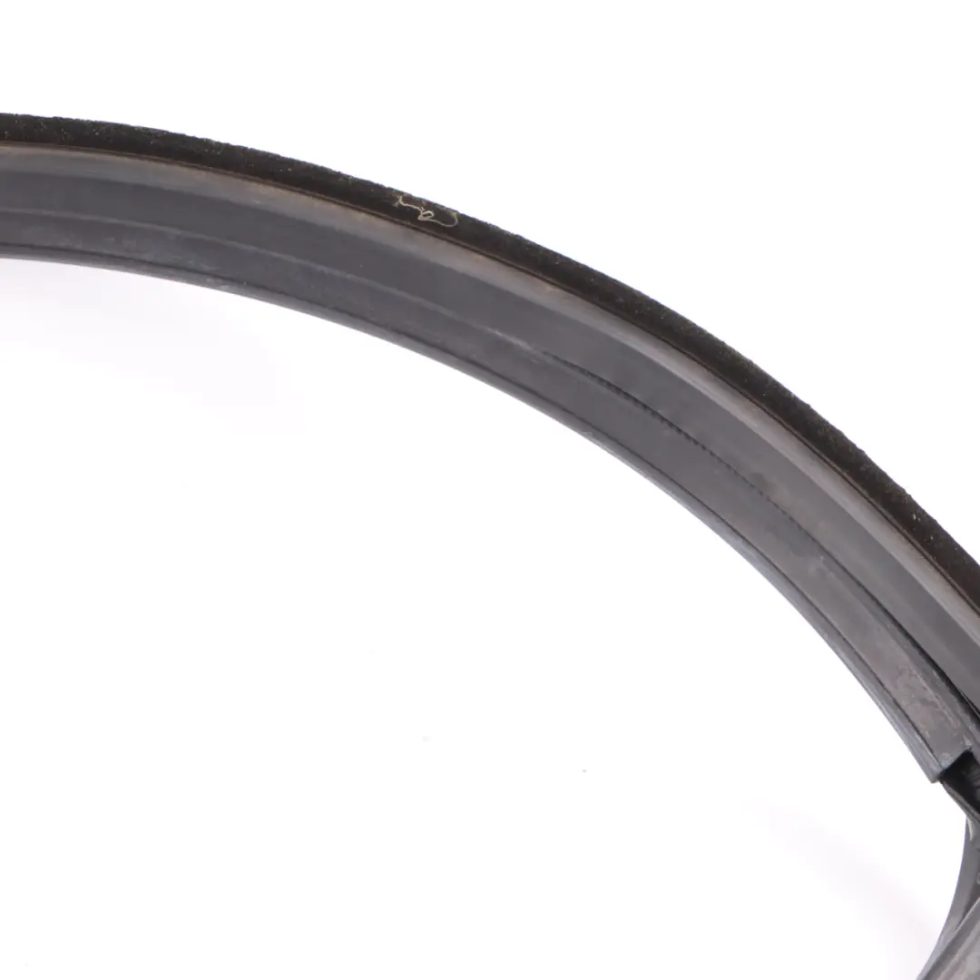 BMW X3 F25 Guide de joint de vitre de porte avant gauche Sealing - SKU 7311261 - Numéro de pièce 7311261