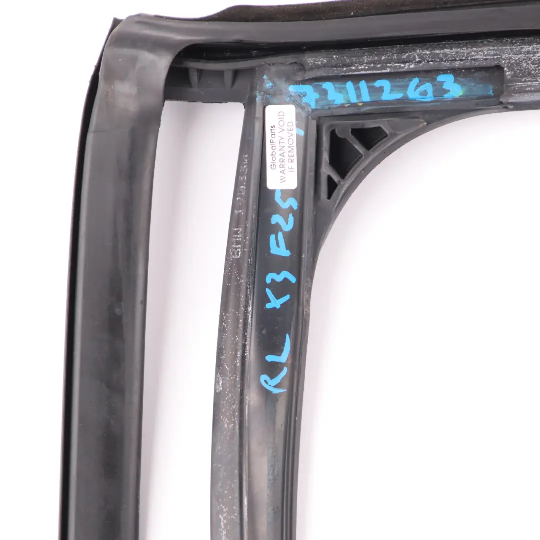 Fensterführung hinten links Tür Seite Fenster Dichtung für BMW X3 F25 mit Teilenummer 7311263 BMW X3 F25 Fensterführung hinten links Tür Seite Fenster Dichtung - SKU 7311263 - Teilenummer 7311263
