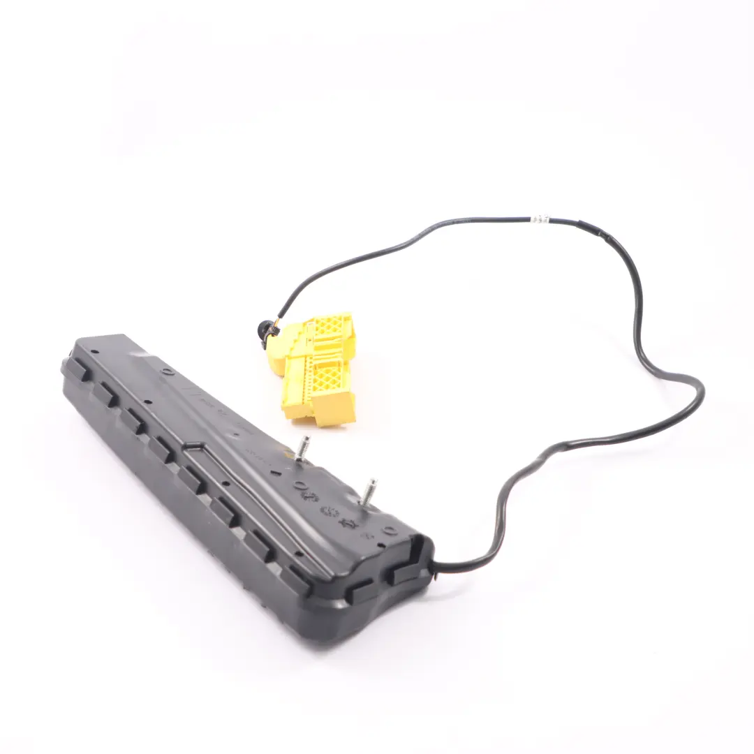 Poduszka Airbag Fotela Prawy Przód do BMW F45 F46 o numerze 7312466 BMW F45 F46 Poduszka Airbag Fotela Prawy Przód - SKU 7312466 - Numer Części 7312466