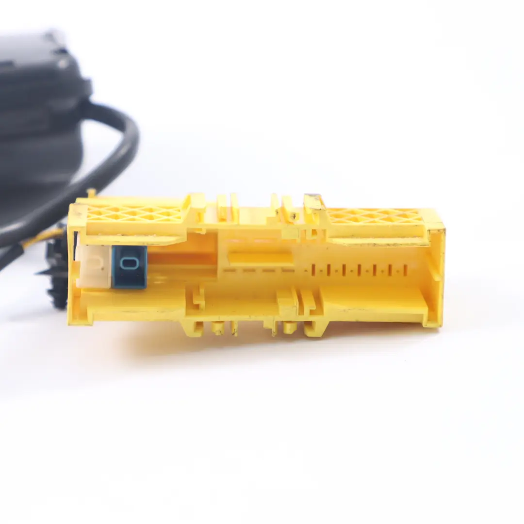  Siège Airbag BMW F45 F46 Module de sac gonflable latéral avant droit - SKU 7312466 - Numéro de pièce 7312466