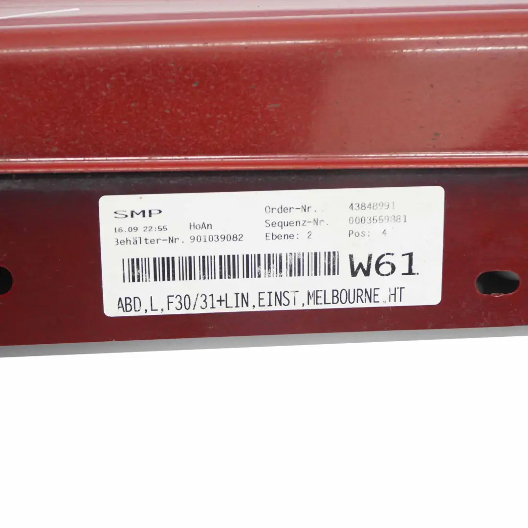 Striscia Davanzale Gonna Laterale Sinistra Melbourne Red - A75 per BMW F30 F31 con numero di parte 7312751 BMW F30 F31 Striscia Davanzale Gonna Laterale Sinistra Melbourne Red - A75 - SKU 7312751-MRT - Numero di parte 7312751
