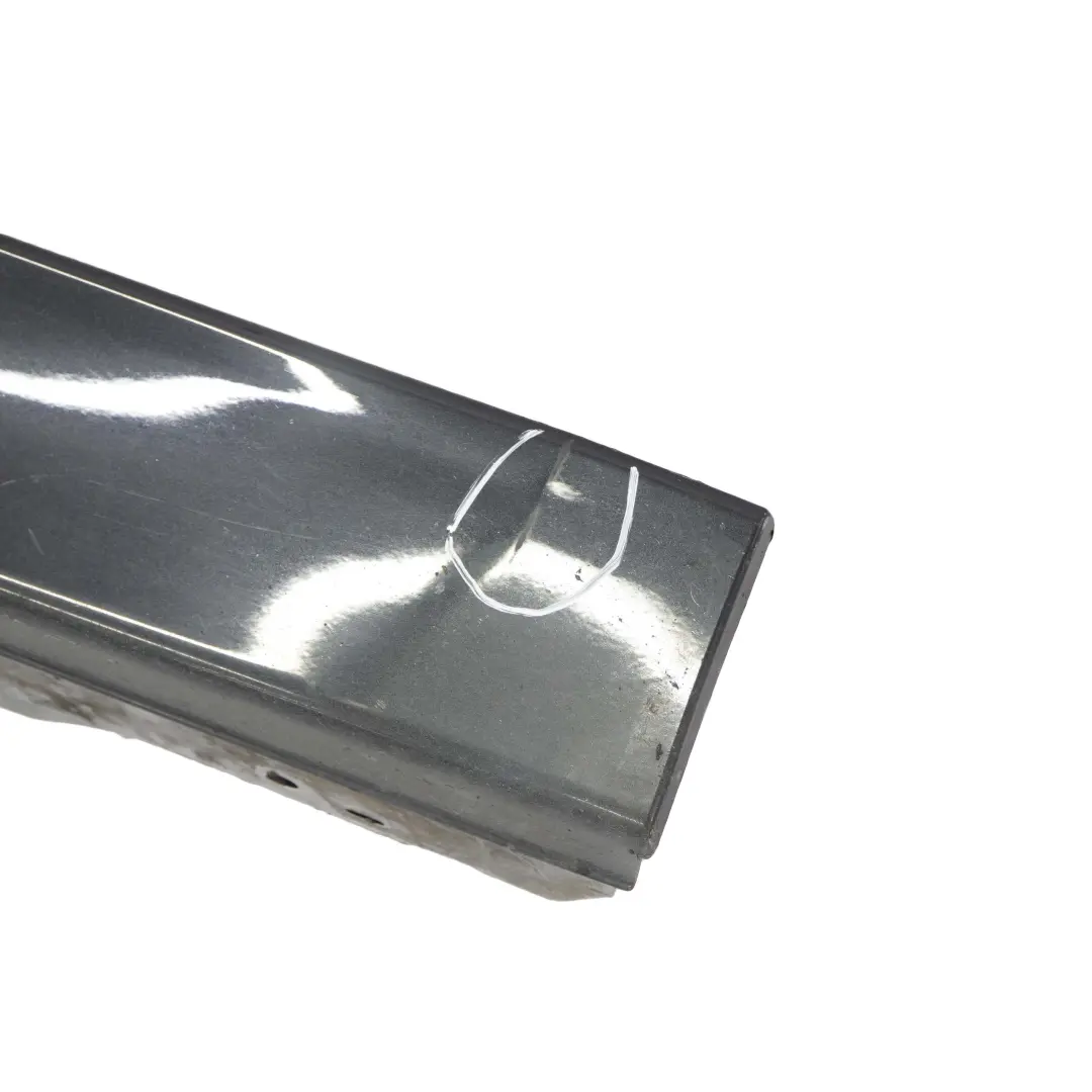 Sill Strip Faldon Lateral Derecho Negro Zafiro Metalico - 475 para BMW F30 F31 1 con número de pieza 7312752 BMW F30 F31 1 Sill Strip Faldon Lateral Derecho Negro Zafiro Metalico - 475 - SKU 7312752-BS1 - Número de pieza 7312752