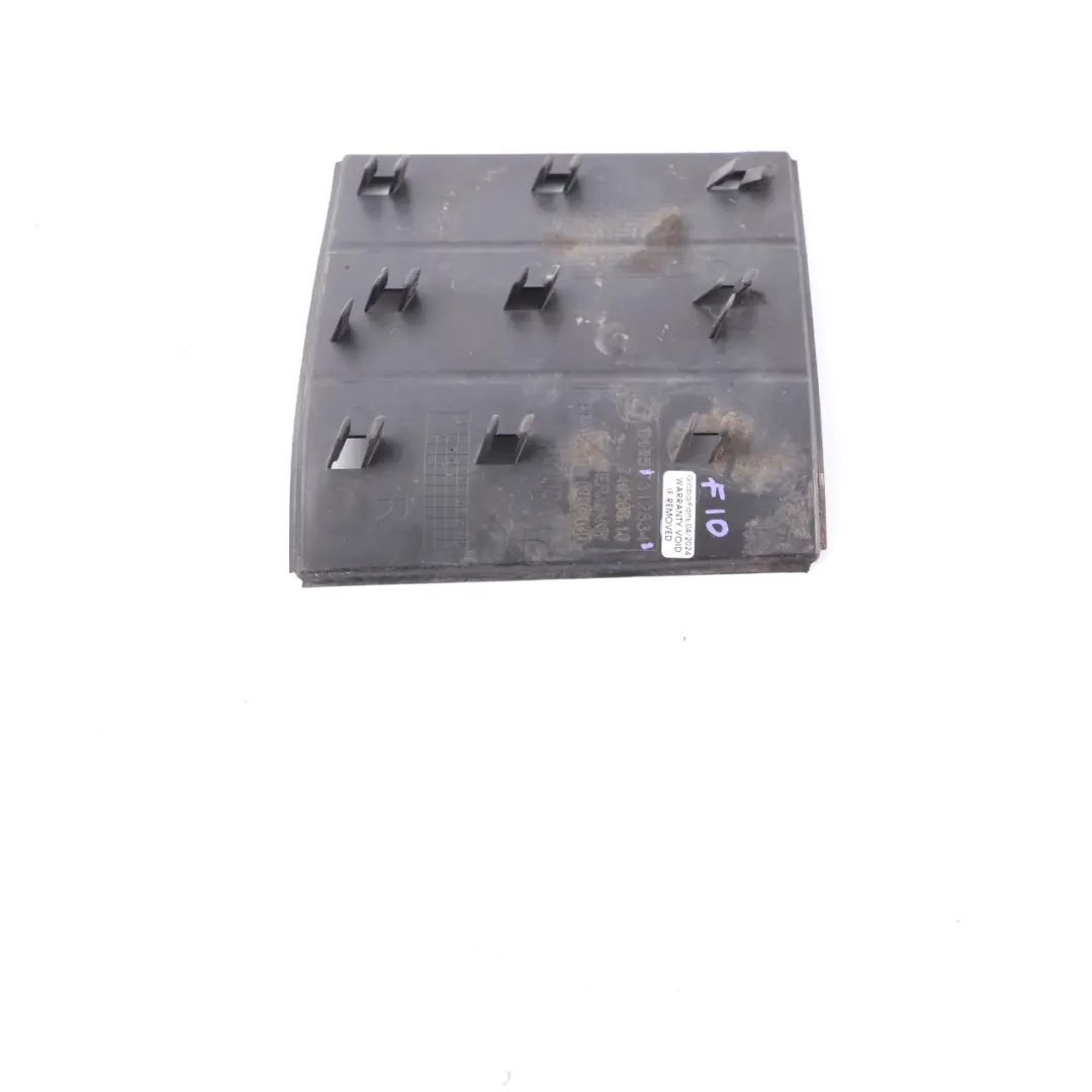 BMW F11 LCI F10 Osłona Kanału Wylotowego Powietrza Przednia Prawa - SKU 7312834 - Numer Części 7312834