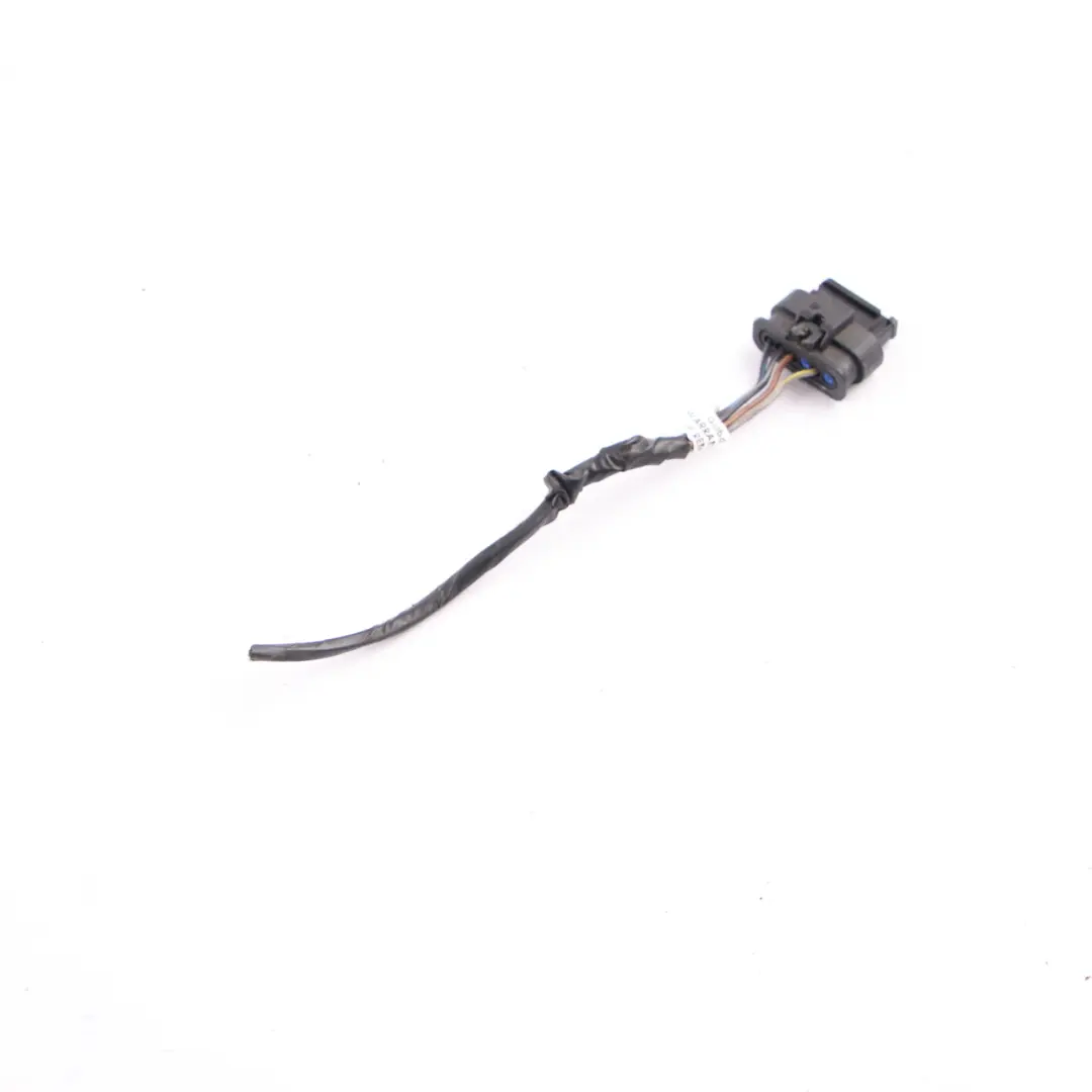 BMW F30 F80 M3 Rücklicht Seitenwand Rechts Stecker Buchse Verkablung 2141397-1 - SKU 7312846-3 - Teilenummer 7312846