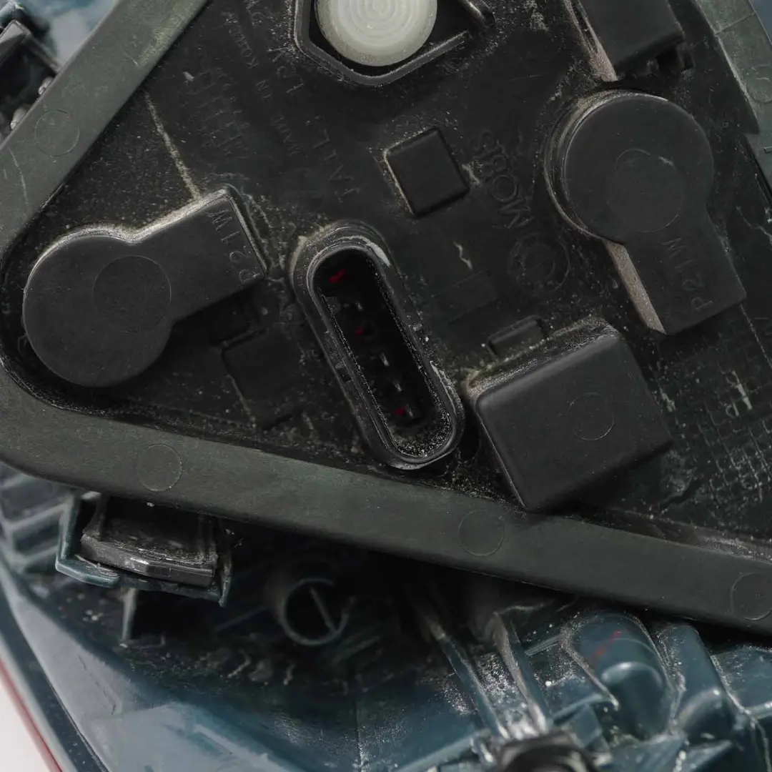 BMW F30 Lampa Tył Tylna Prawa Taiwan - SKU 7312846-TAIWAN - Numer Części 7312846