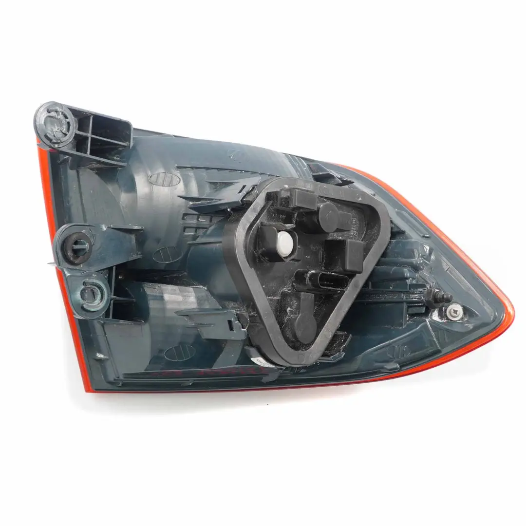 Feu Arrière BMW F30 F80 M3 Saloon Lampe Dans Le Panneau Latéral Droit Taiwan pour à propos du numéro de pièce 7312846 Feu Arrière BMW F30 F80 M3 Saloon Lampe Dans Le Panneau Latéral Droit Taiwan - SKU 7312846-TAIWAN - Numéro de pièce 7312846