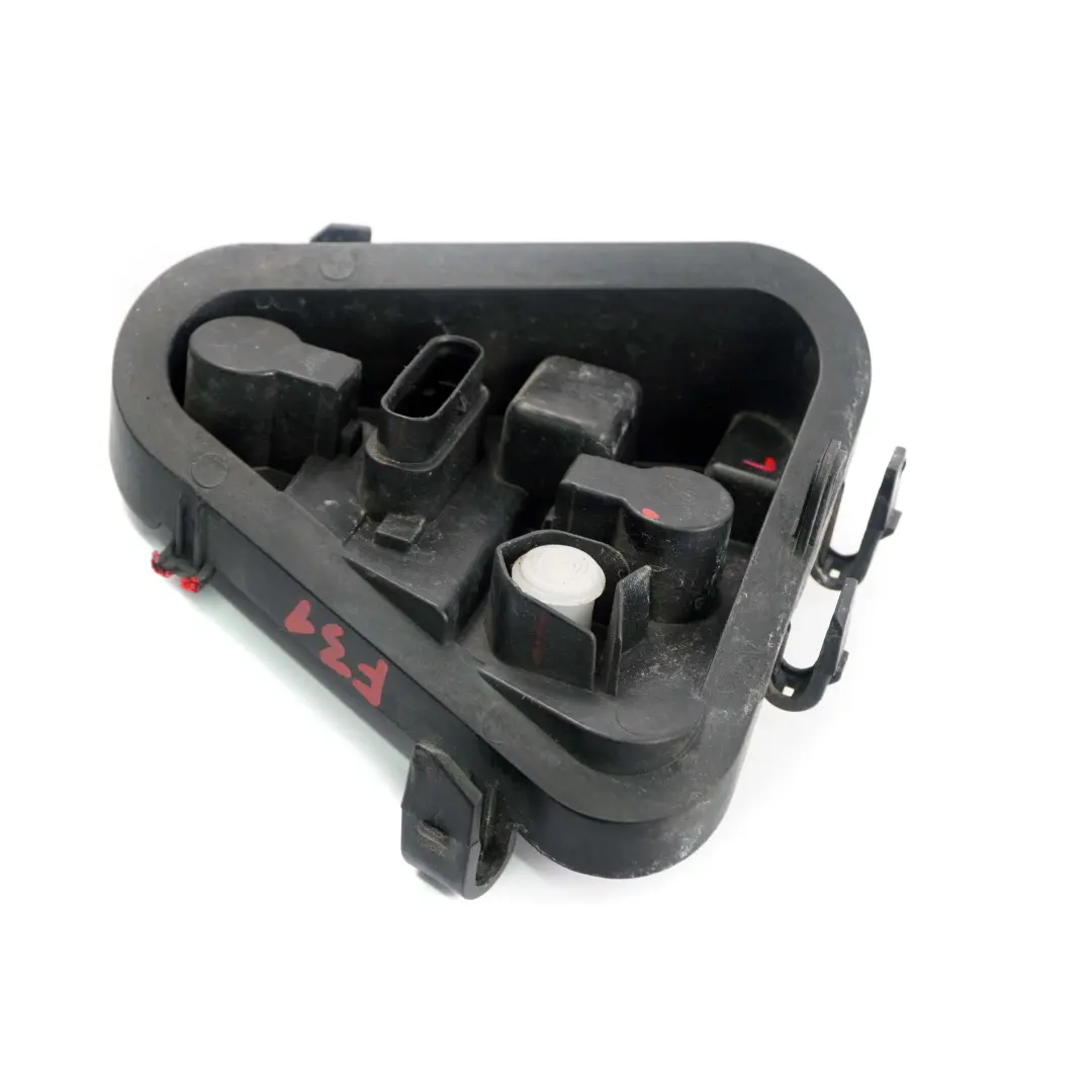 Left N/S Light Lamp Bulb Holder Side Panel to BMW F31 Touring Rear with Part number 7313047 BMW F31 Touring Rear Left N/S Light Lamp Bulb Holder Side Panel - SKU 7313047 - Part number 7313047