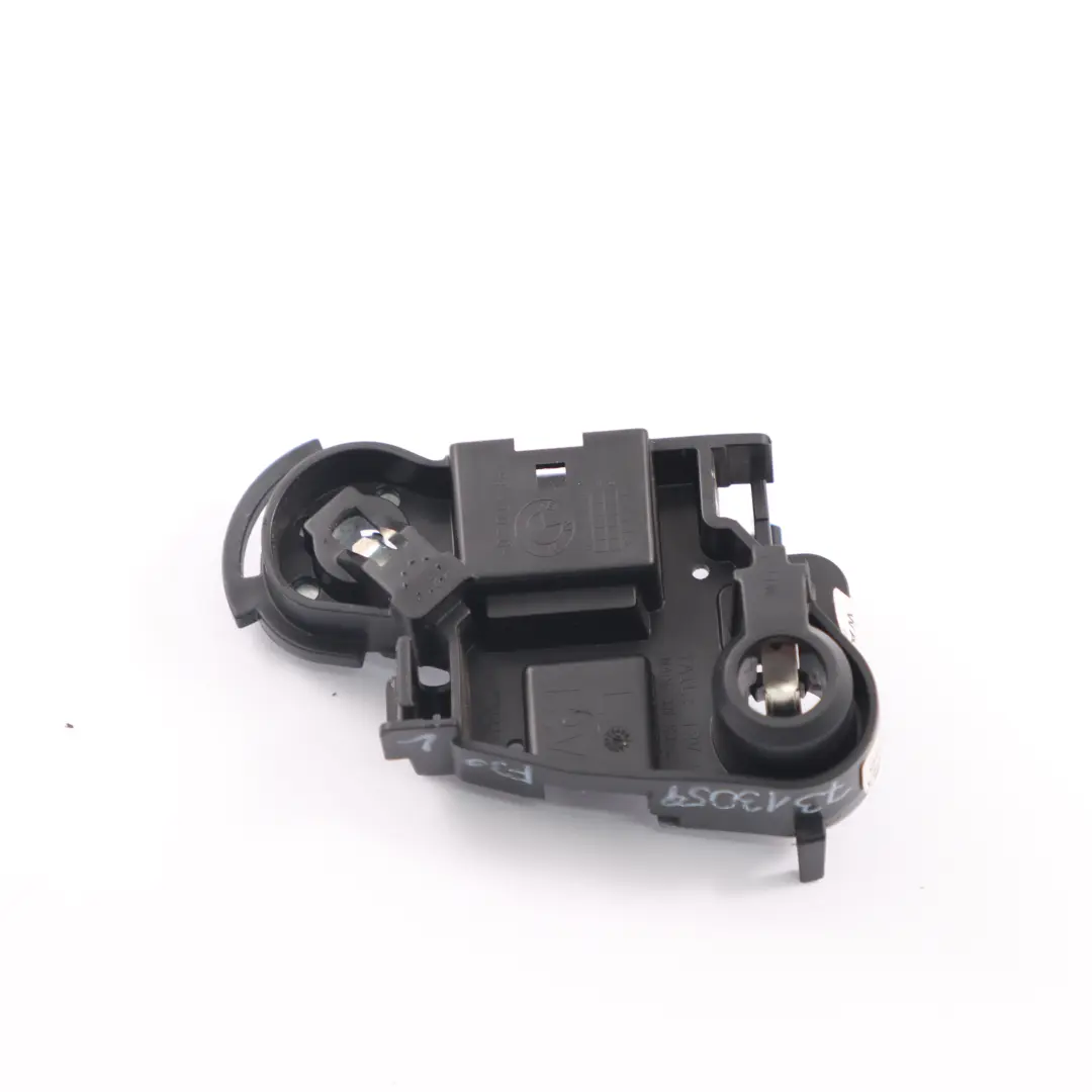Light Bulb Holder BMW F30 F31 Socket Rear Trunk Lid Left N/S Lamp to with Part number 7313059 Light Bulb Holder BMW F30 F31 Socket Rear Trunk Lid Left N/S Lamp - SKU 7313059 - Part number 7313059