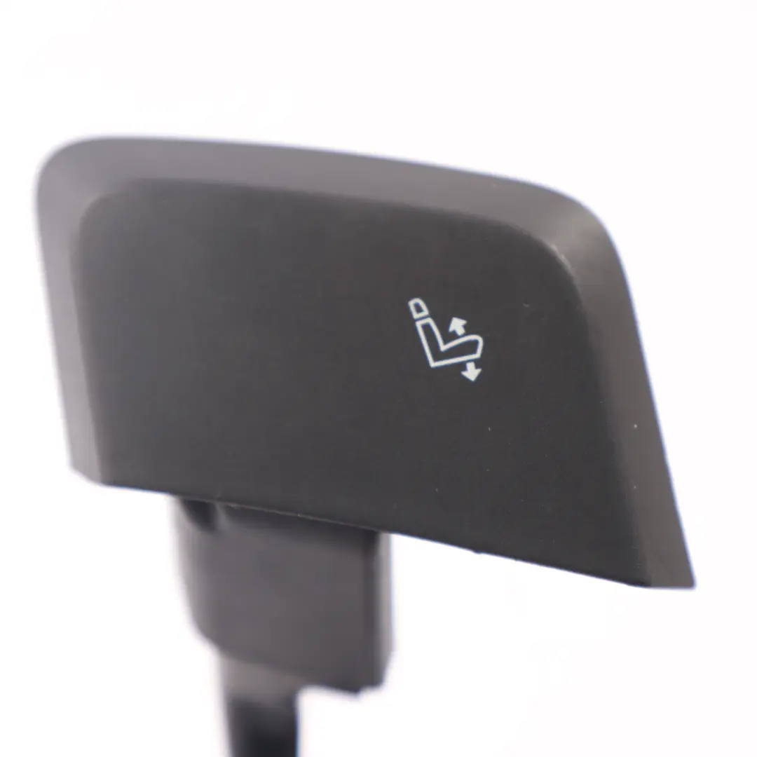 Leva del sedile anteriore sinistro regolazione altezza sedile per BMW F40 F48 Sport con numero di parte 7314235 BMW F40 F48 Sport Leva del sedile anteriore sinistro regolazione altezza sedile - SKU 7314235 - Numero di parte 7314235