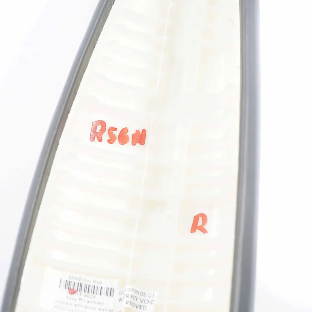 Bracciolo Pannello Porta Anteriore Destro Pelle per Mini Cooper R56 LCI con numero di parte 7314624 Mini Cooper R56 LCI Bracciolo Pannello Porta Anteriore Destro Pelle - SKU 7314624 - Numero di parte 7314624