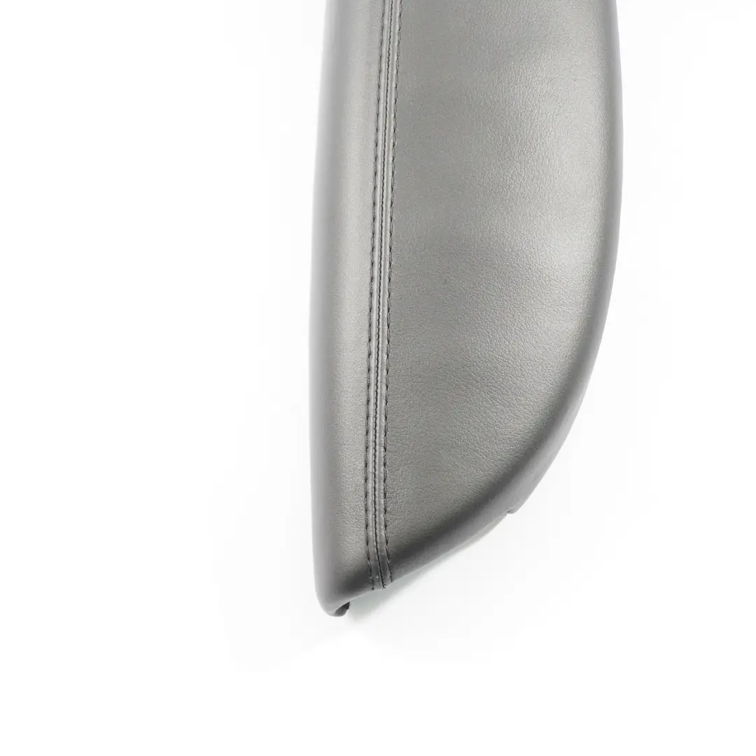 Bracciolo Pannello Porta Anteriore Destro Pelle per Mini Cooper R56 LCI con numero di parte 7314624 Mini Cooper R56 LCI Bracciolo Pannello Porta Anteriore Destro Pelle - SKU 7314624 - Numero di parte 7314624