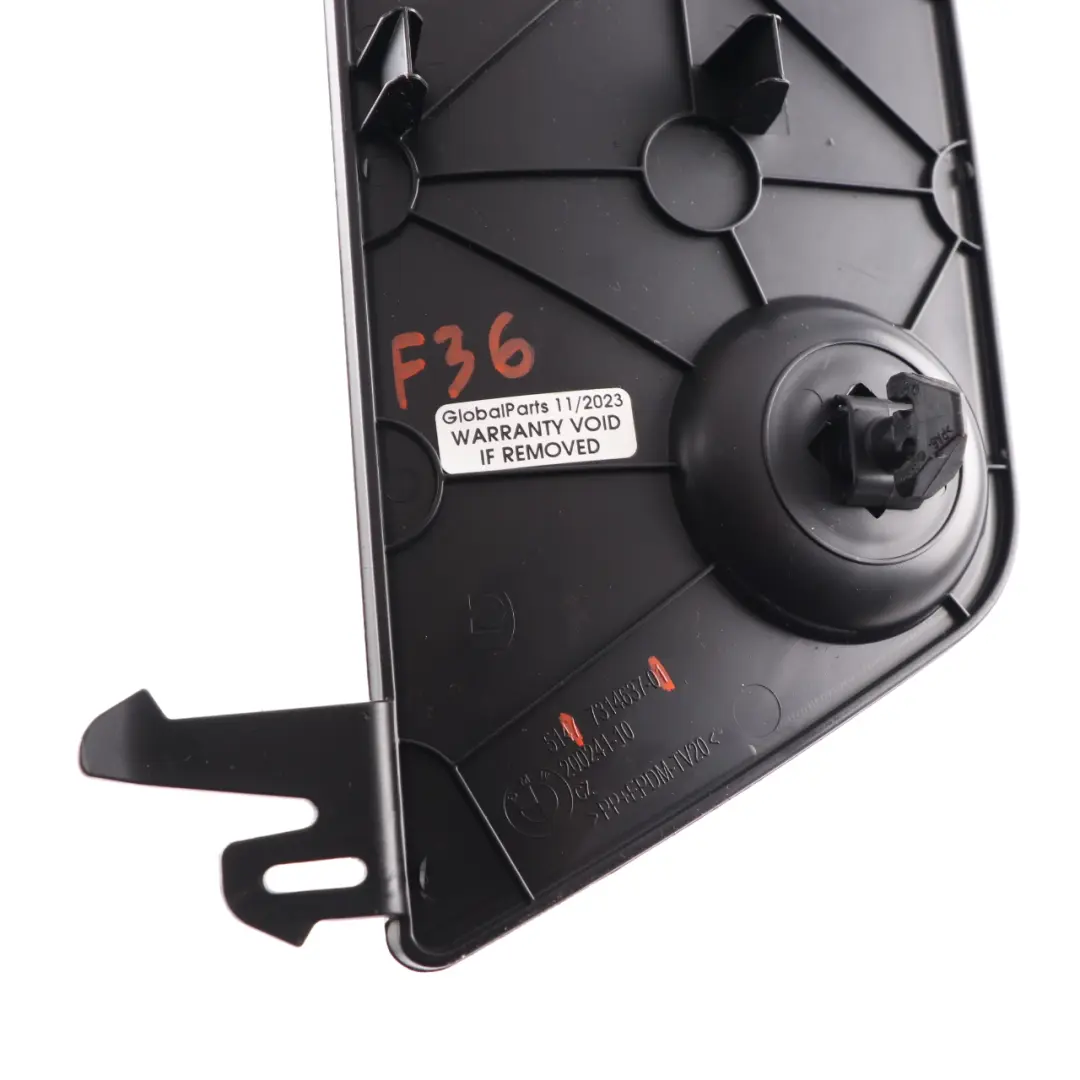 Embellecedor Triángulo Tapa Maletero Nero para BMW F36 con número de pieza 7314637 BMW F36 Embellecedor Triángulo Tapa Maletero Nero - SKU 7314637 - Número de pieza 7314637