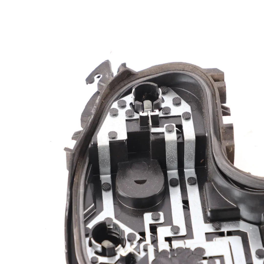 Portalámparas BMW F20 F21 Panel Lateral Luz Trasera Derecha para con número de pieza 7315200 Portalámparas BMW F20 F21 Panel Lateral Luz Trasera Derecha - SKU 7315200-1 - Número de pieza 7315200