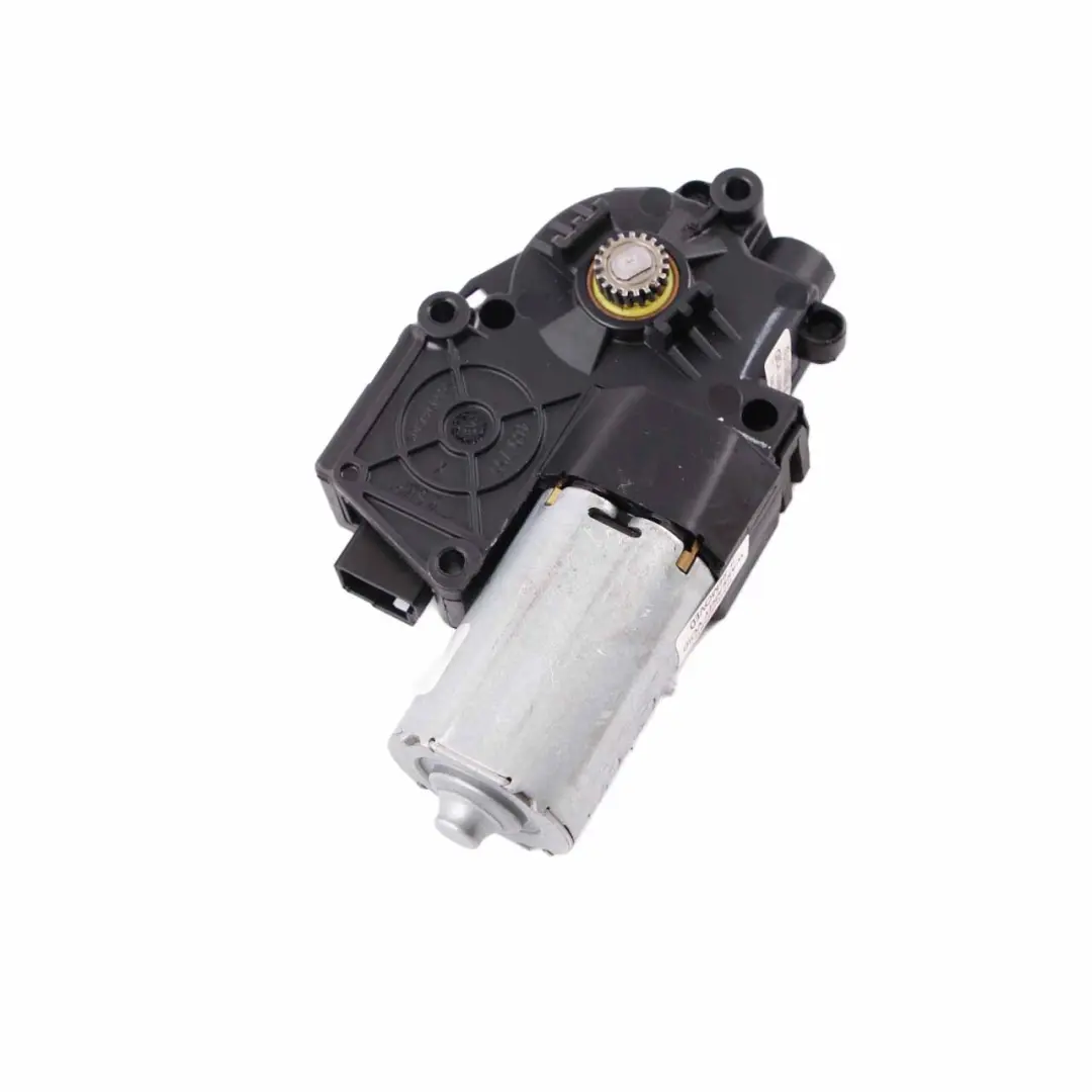 Sunroof Drive Sliding Roof Unit Motor Actuator to BMW X3 F25 with Part number 7316396 BMW X3 F25 Sunroof Drive Sliding Roof Unit Motor Actuator - SKU 7316396 - Part number 7316396
