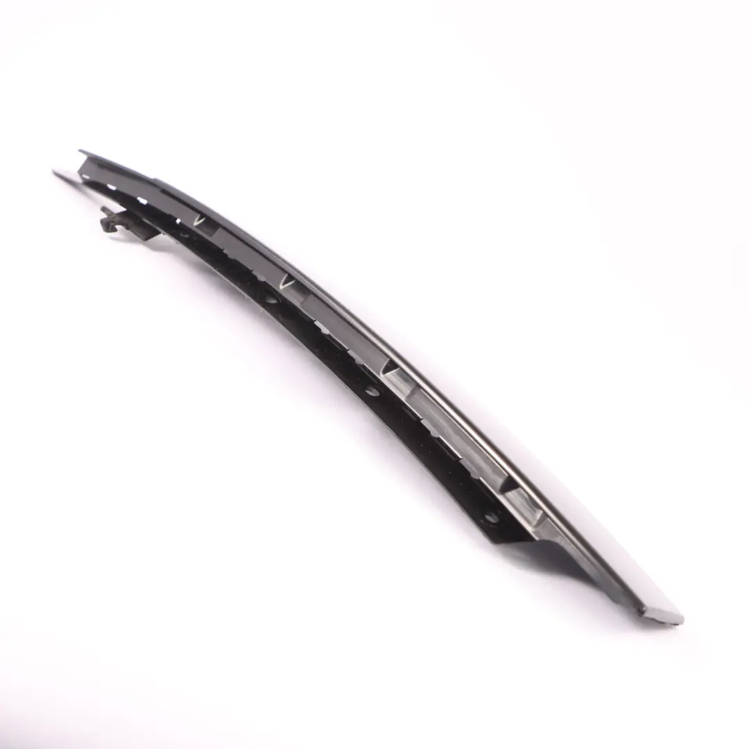 Copertura Colonna B Porta Posteriore Sinistra Finitura Striscia per BMW F46 con numero di parte 7316779 BMW F46 Copertura Colonna B Porta Posteriore Sinistra Finitura Striscia - SKU 7316779 - Numero di parte 7316779