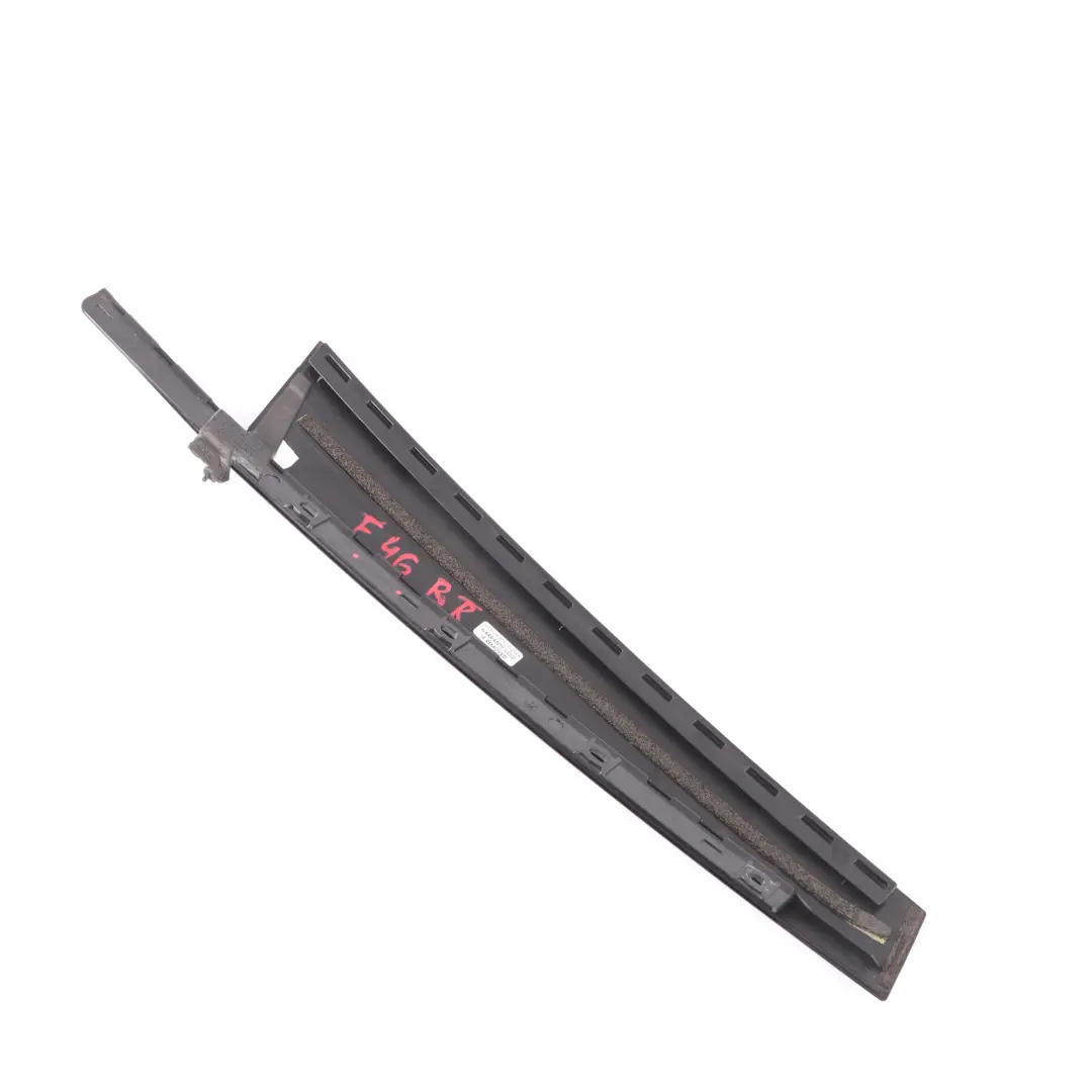 Couvercle Colonne Colonne B Porte Arrière Droite Bande finition pour BMW F46 à propos du numéro de pièce 7316780 BMW F46 Couvercle Colonne Colonne B Porte Arrière Droite Bande finition - SKU 7316780 - Numéro de pièce 7316780