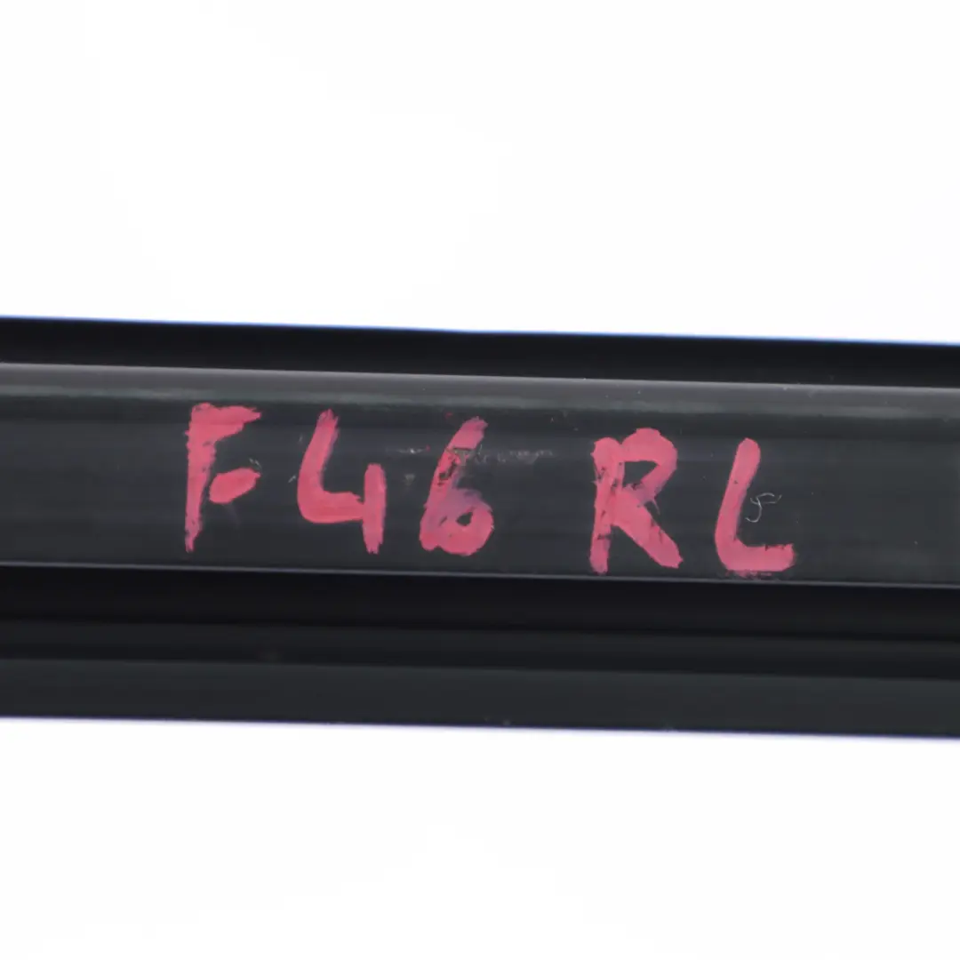 Weatherstrip BMW F46 interno posteriore sinistro porta guarnizione striscia per con numero di parte 7316787 Weatherstrip BMW F46 interno posteriore sinistro porta guarnizione striscia - SKU 7316787 - Numero di parte 7316787
