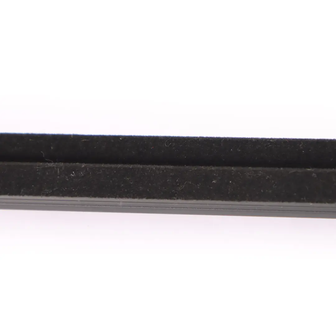 Weatherstrip BMW F46 interno posteriore sinistro porta guarnizione striscia per con numero di parte 7316787 Weatherstrip BMW F46 interno posteriore sinistro porta guarnizione striscia - SKU 7316787 - Numero di parte 7316787