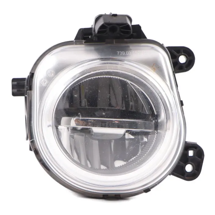 Lampa Przeciwmgielna LED Prawy Przód do BMW X3 F25 X4 F26 X5 F15 o numerze 7317252 BMW X3 F25 X4 F26 X5 F15 Lampa Przeciwmgielna LED Prawy Przód - SKU 7317252 - Numer Części 7317252