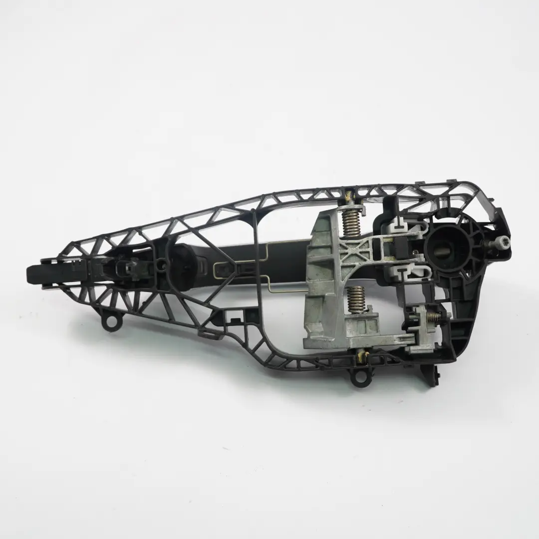 Klamka zewnętrzna drzwi prawa tył do Mini F56 F60 o numerze 7317636 Mini F56 F60 Klamka zewnętrzna drzwi prawa tył - SKU 7317636-1 - Numer Części 7317636