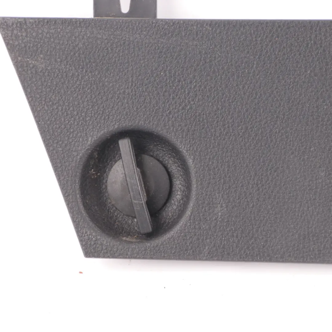 Kofferraum Heckklappe Deckel Dreieck Verkleidung Schwarz 7305016 für BMW F31 mit Teilenummer 7318330 BMW F31 Kofferraum Heckklappe Deckel Dreieck Verkleidung Schwarz 7305016 - SKU 7318330-1 - Teilenummer 7318330