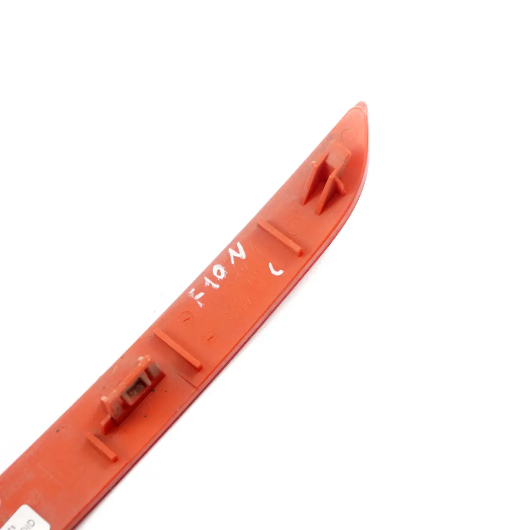 Paraurti Posteriore Pannello Riflettore Sinistro per BMW F10 LCI con numero di parte 7318555 BMW F10 LCI Paraurti Posteriore Pannello Riflettore Sinistro - SKU 7318555 - Numero di parte 7318555