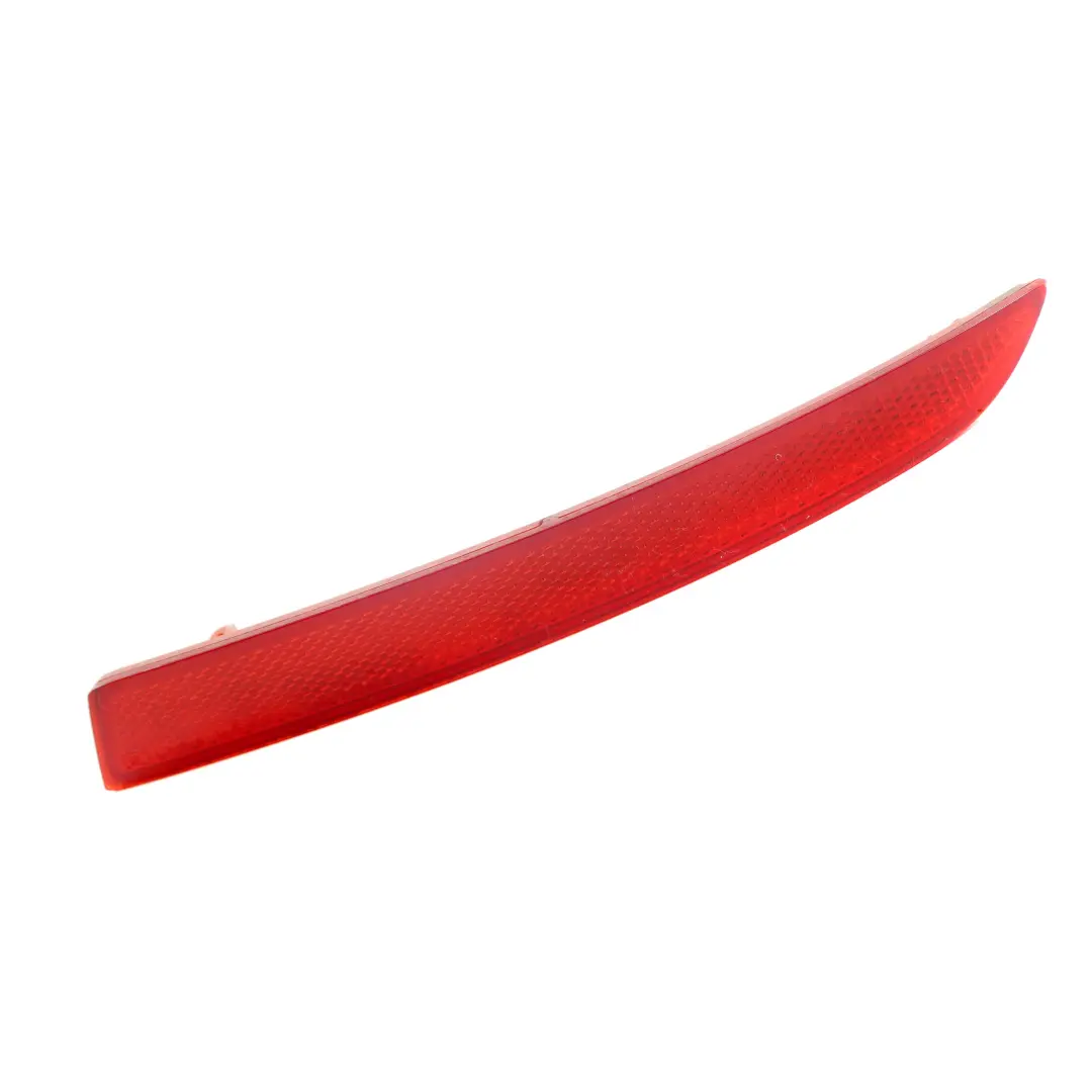 Parachoques Trasero Panel Reflector Derecho para BMW F10 LCI con número de pieza 7318556 BMW F10 LCI Parachoques Trasero Panel Reflector Derecho - SKU 7318556 - Número de pieza 7318556