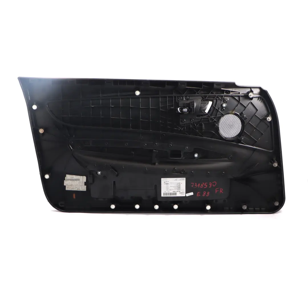 Tarjeta de Puerta Delantera Derecha Panel Embellecedor Puerta Cuero para BMW E88 con número de pieza 7318590 BMW E88 Tarjeta de Puerta Delantera Derecha Panel Embellecedor Puerta Cuero - SKU 7318590 - Número de pieza 7318590
