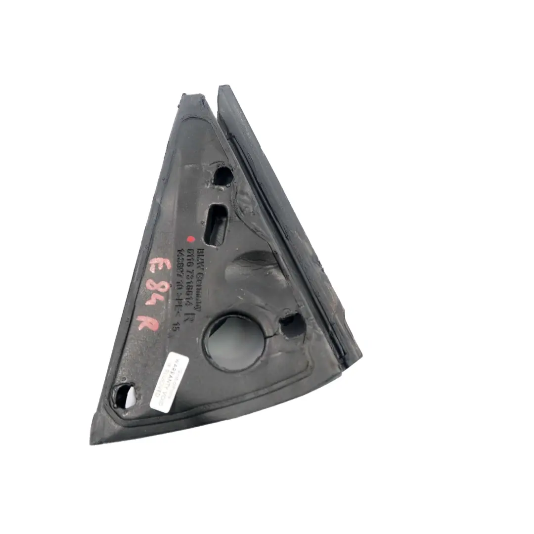 BMW X1 Series E84 Seal Trim Insulation Outer Right Mirror Triangle - SKU 7318614 - Numéro de pièce 7318614