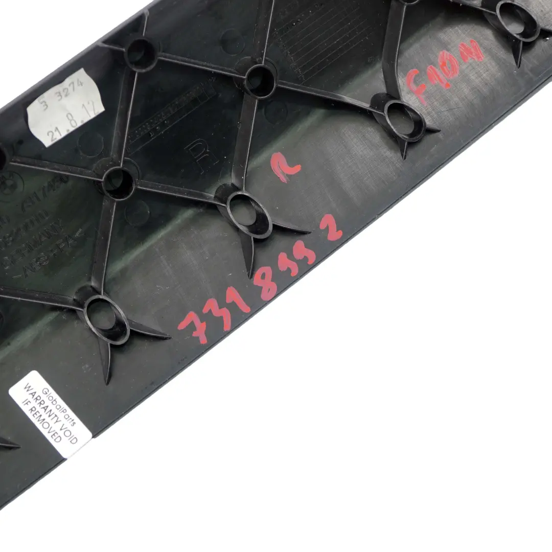 Osłona obudowa fotela prawego do BMW F01 F10 LCI o numerze 7318992 BMW F01 F10 LCI Osłona obudowa fotela prawego - SKU 7318992 - Numer Części 7318992