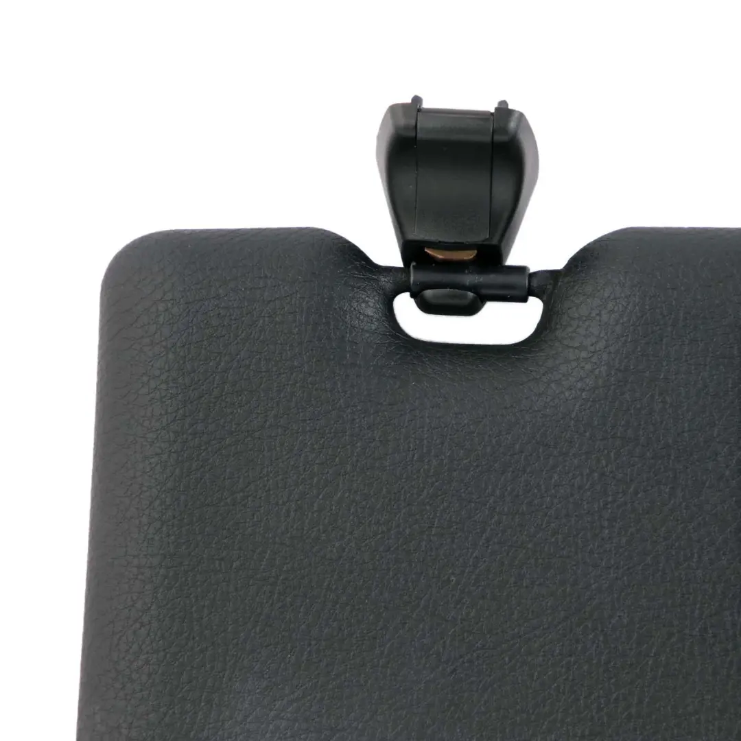 Osłona Daszek Słoneczko Prawe Czarne do BMW F20 F21 o numerze 7319158 BMW F20 F21 Osłona Daszek Słoneczko Prawe Czarne - SKU 7319158 - Numer Części 7319158