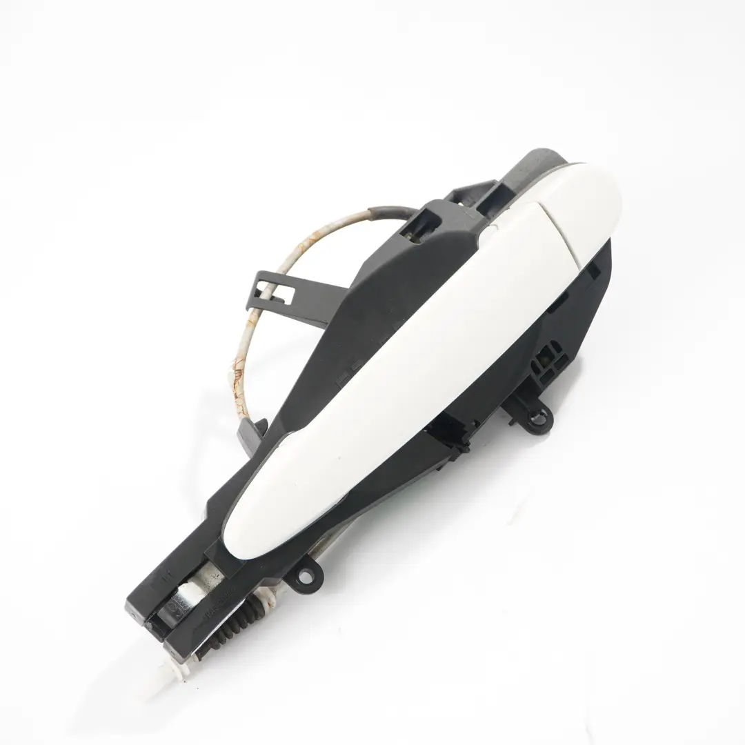 Poignée Porte Arrière Gauche Extérieur Blanc Alpin - 300 pour BMW F25 X3 à propos du numéro de pièce 7319353 BMW F25 X3 Poignée Porte Arrière Gauche Extérieur Blanc Alpin - 300 - SKU 7319353-AW1 - Numéro de pièce 7319353