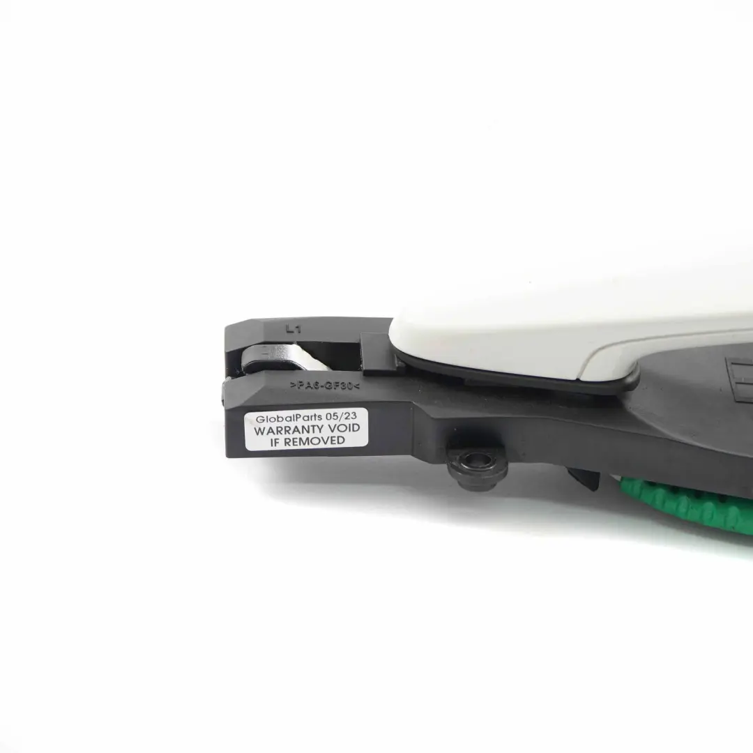 Manija Puerta Trasera Izquierda Fuera Alpine Blanco - 300 para BMW F25 X3 con número de pieza 7319353 BMW F25 X3 Manija Puerta Trasera Izquierda Fuera Alpine Blanco - 300 - SKU 7319353-AW1 - Número de pieza 7319353