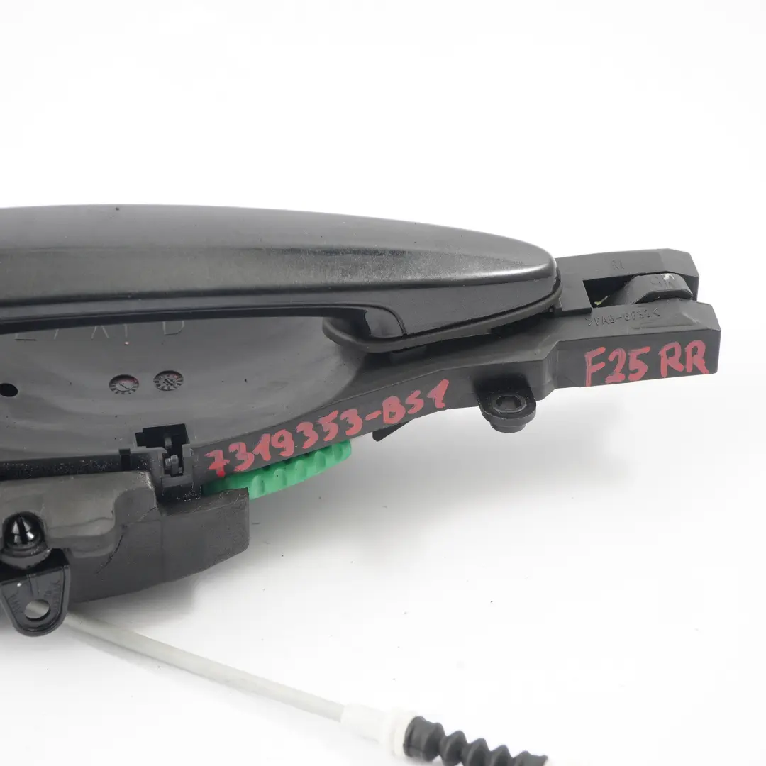 Maniglia porta posteriore destra Esterno Nero Zaffiro - 475 per BMW F25 X3 con numero di parte 7319353 BMW F25 X3 Maniglia porta posteriore destra Esterno Nero Zaffiro - 475 - SKU 7319353-BS1 - Numero di parte 7319353