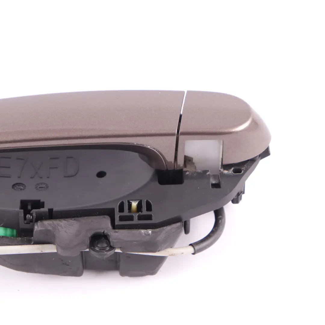 Door Grab Handle Rear Left N/S Outside Sparkling Bronze B06 to BMW F25 X3 with Part number 7319353 BMW F25 X3 Door Grab Handle Rear Left N/S Outside Sparkling Bronze B06 - SKU 7319353-SPB1 - Part number 7319353