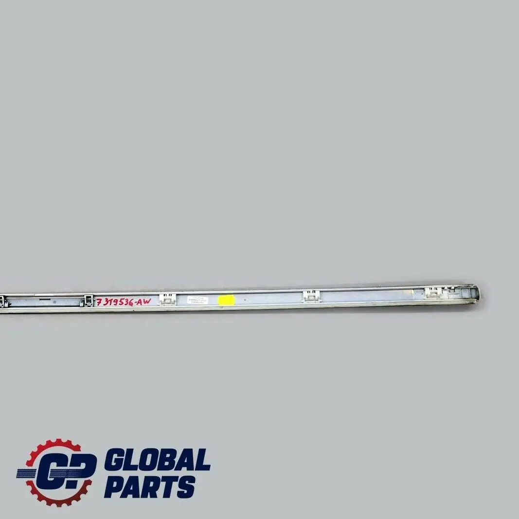 Modanatura Tetto Destro Gutter Rail Trim Alpinweiss Bianco per BMW F20 F21 con numero di parte 7319536 BMW F20 F21 Modanatura Tetto Destro Gutter Rail Trim Alpinweiss Bianco - SKU 7319536-AW - Numero di parte 7319536