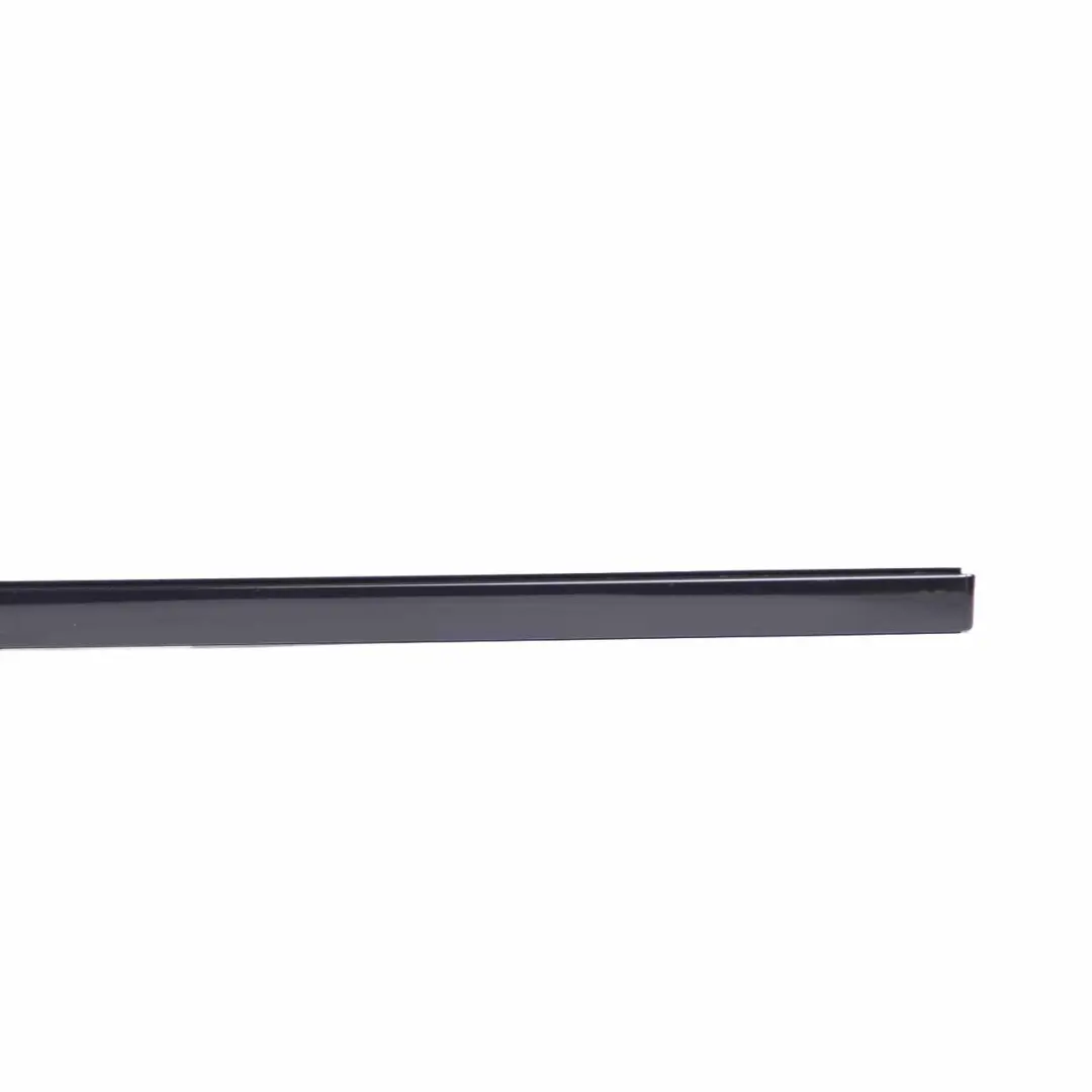 Modanatura tetto destra Gutter Rail Trim Nero Zaffiro per BMW F20 F21 con numero di parte 7319536 BMW F20 F21 Modanatura tetto destra Gutter Rail Trim Nero Zaffiro - SKU 7319536-BS - Numero di parte 7319536