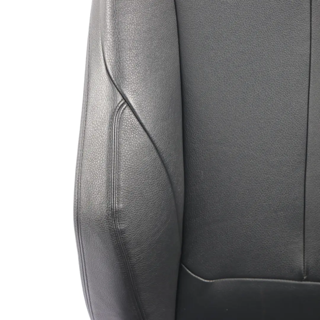 Sedile Anteriore Sportivo Sinistro Interno Pelle Dakota Nero per BMW F21 con numero di parte 7319589 BMW F21 Sedile Anteriore Sportivo Sinistro Interno Pelle Dakota Nero - SKU 7319589-6 - Numero di parte 7319589