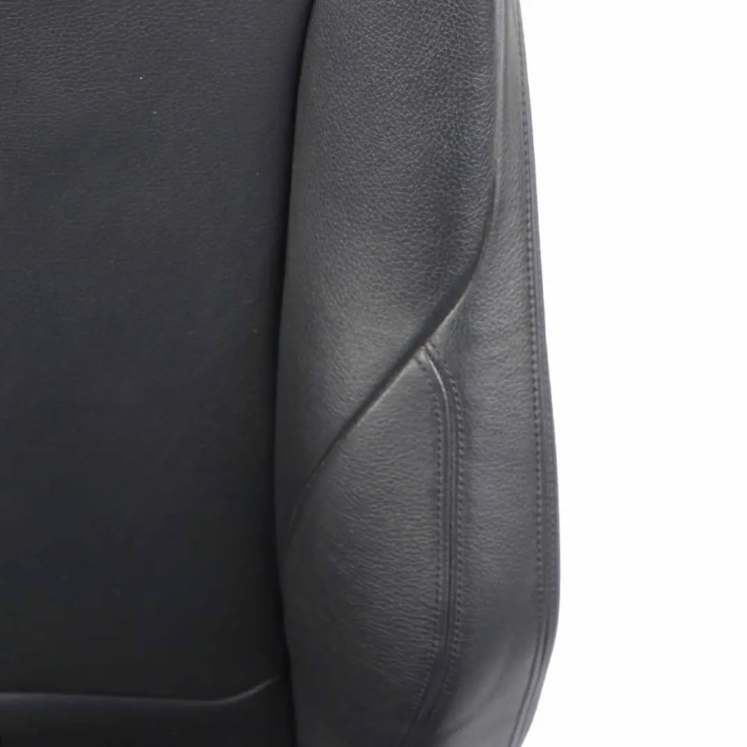 Sedile anteriore destro sportivo riscaldato in pelle Dakota Black LCSW per BMW F32 con numero di parte 7319590 BMW F32 Sedile anteriore destro sportivo riscaldato in pelle Dakota Black LCSW - SKU 7319590-2 - Numero di parte 7319590