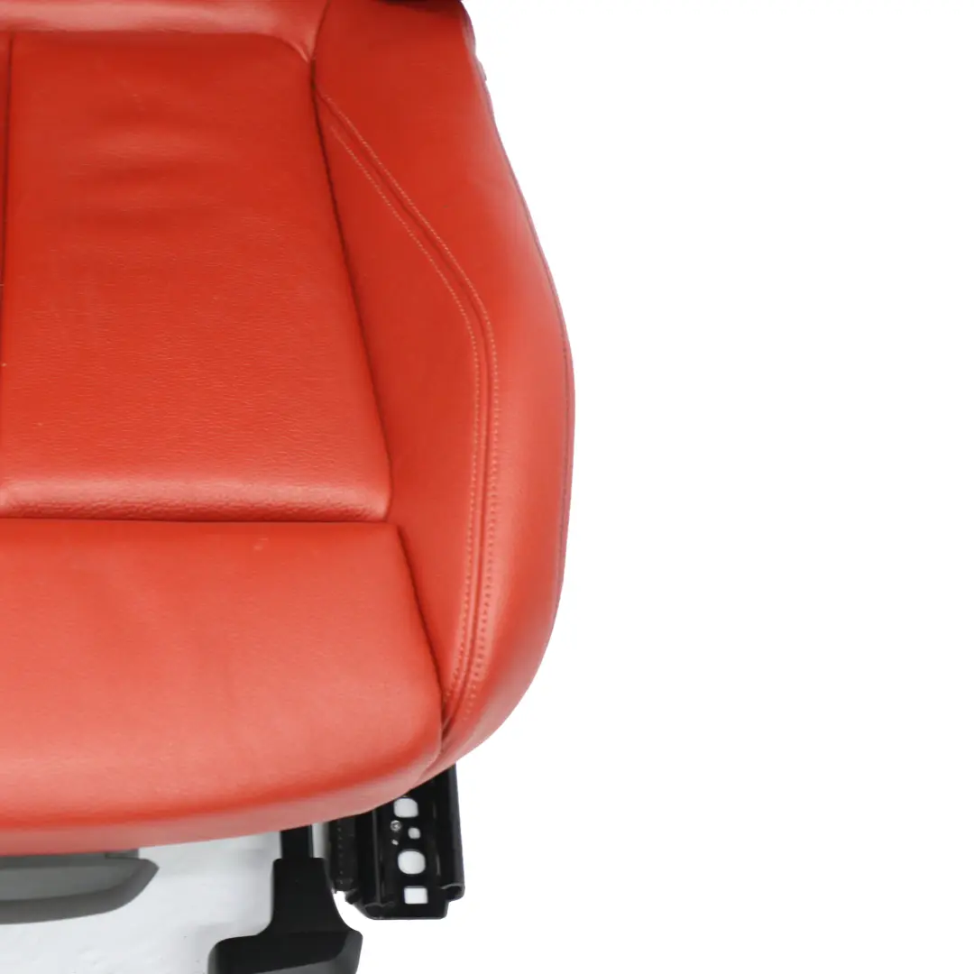 Asiento Delantero Derecho Sport Calefaccionado Cuero Dakota Korall Rojo para BMW F22 con número de pieza 7319597 BMW F22 Asiento Delantero Derecho Sport Calefaccionado Cuero Dakota Korall Rojo - SKU 7319597-1 - Número de pieza 7319597