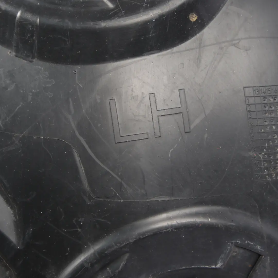 Tapacubos Mini F55 F56 Delantero Izquierdo para con número de pieza 7319759 Tapacubos Mini F55 F56 Delantero Izquierdo - SKU 7319759 - Número de pieza 7319759