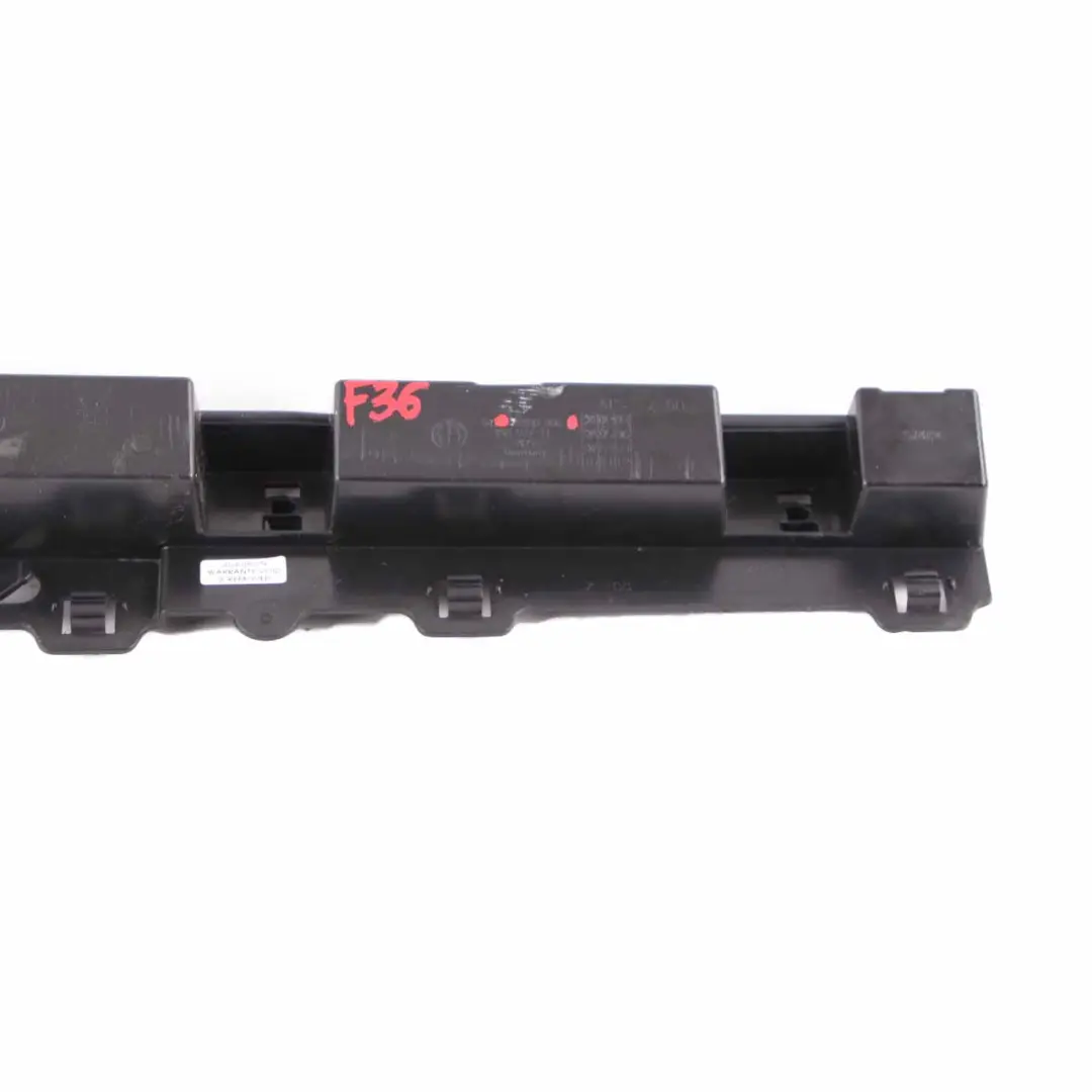 BMW F36 Supports de Jupes de seuil Latéral Droit Supports de Montage RH2 - SKU 7320206 - Numéro de pièce 7320206