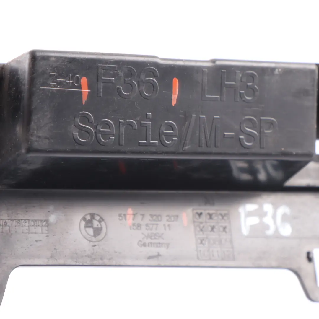 Apoyo Ledge Skirt Sill Lado Izquierdo Soporte Soporte RH3 para BMW F36 con número de pieza 7320207 BMW F36 Apoyo Ledge Skirt Sill Lado Izquierdo Soporte Soporte RH3 - SKU 7320207 - Número de pieza 7320207