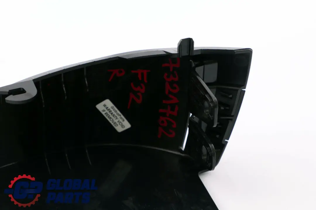 BMW F32 F82 M4 Tapa Salida Cinturon Derecha Negro 7276916 - SKU 7321762 - Número de pieza 7321762