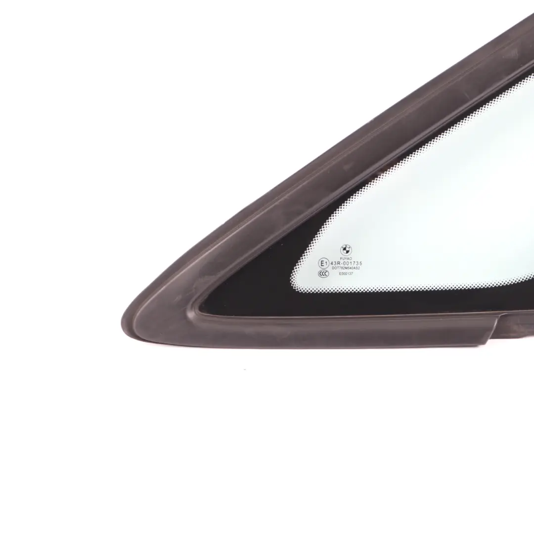 Finestrino Quarto Anteriore Sinistro Triangolo Vetro AS2 Vetro per BMW F45 con numero di parte 7321943 BMW F45 Finestrino Quarto Anteriore Sinistro Triangolo Vetro AS2 Vetro - SKU 7321943 - Numero di parte 7321943